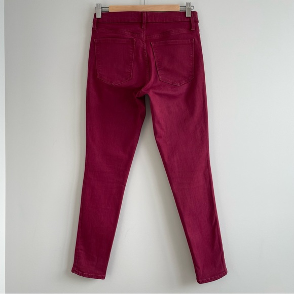 Gap True Skinny jeans in Sculpt, berry red - Picture 3 of 5